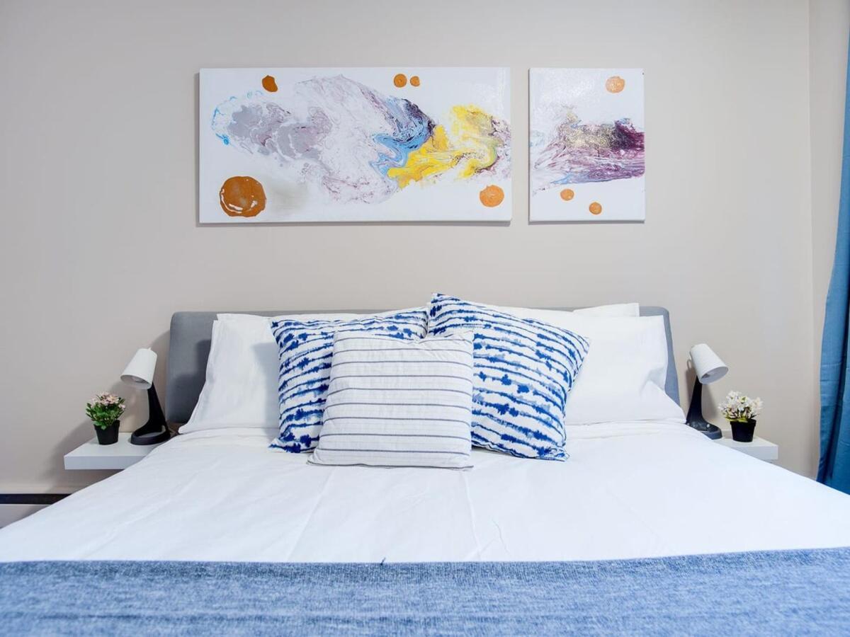 Gorgeous 2Br Condo W Parking Patio Coffee! YYC Dış mekan fotoğraf